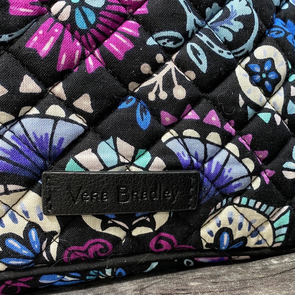 Vera Bradley Bramble print insulated bag - Picture 5 of 11